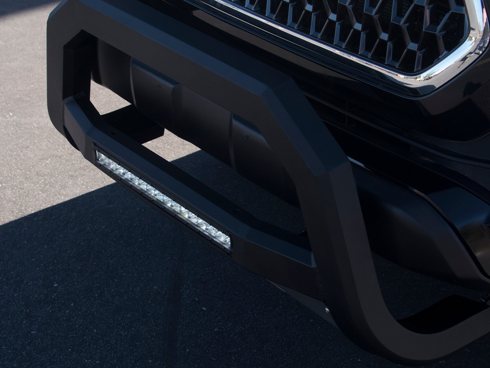 Armordillo 2007 Chevy Silverado 1500 AR Series Bull Bar w/LED - Matte Black - Armordillo USA by I3 Enterprise Inc. 