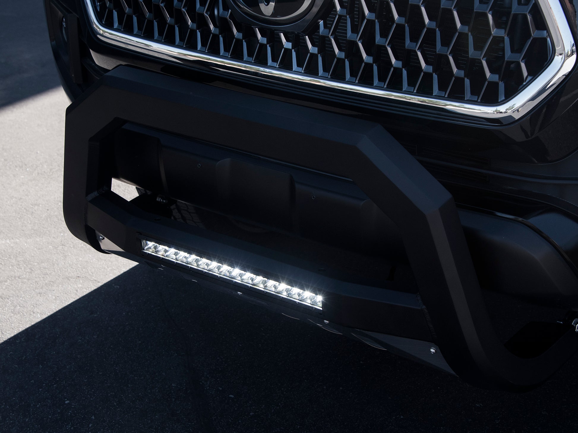 Armordillo 2000-2006 Chevy Tahoe 2500 AR Series Bull Bar w/LED - Matte Black w/ Aluminum Skid Plate - Armordillo USA by I3 Enterprise Inc. 