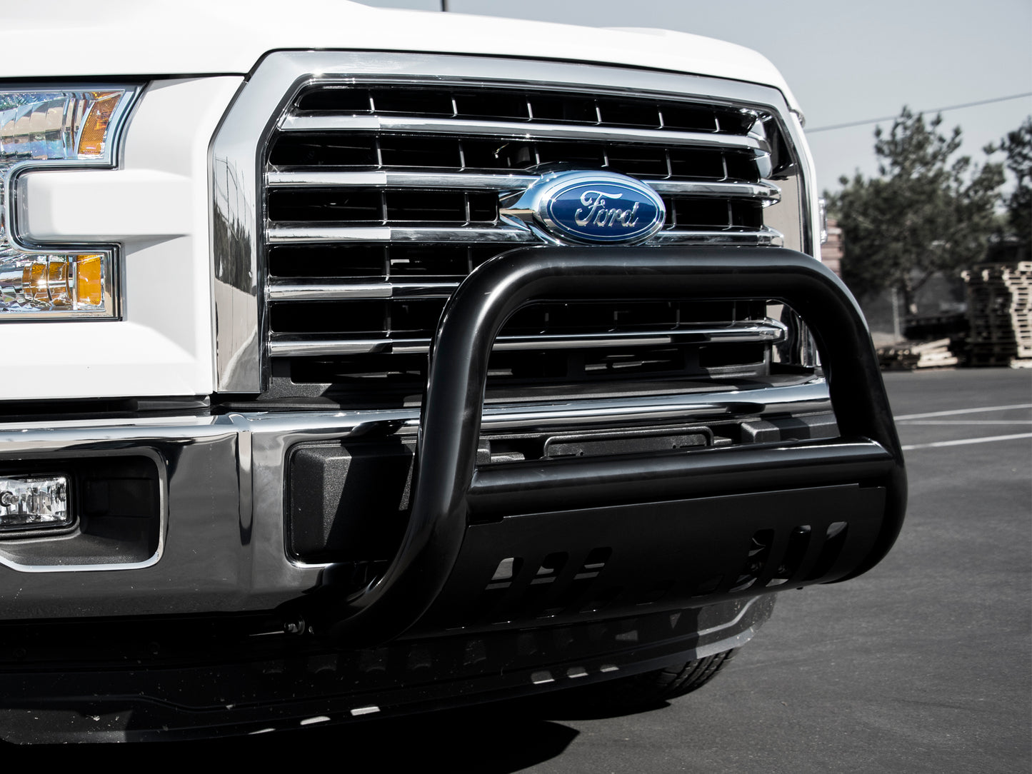 Armordillo 2011-2016 Ford F-250/F-350/F-450/F-550 Super Duty Classic Bull Bar - Black - Armordillo USA by I3 Enterprise Inc. 