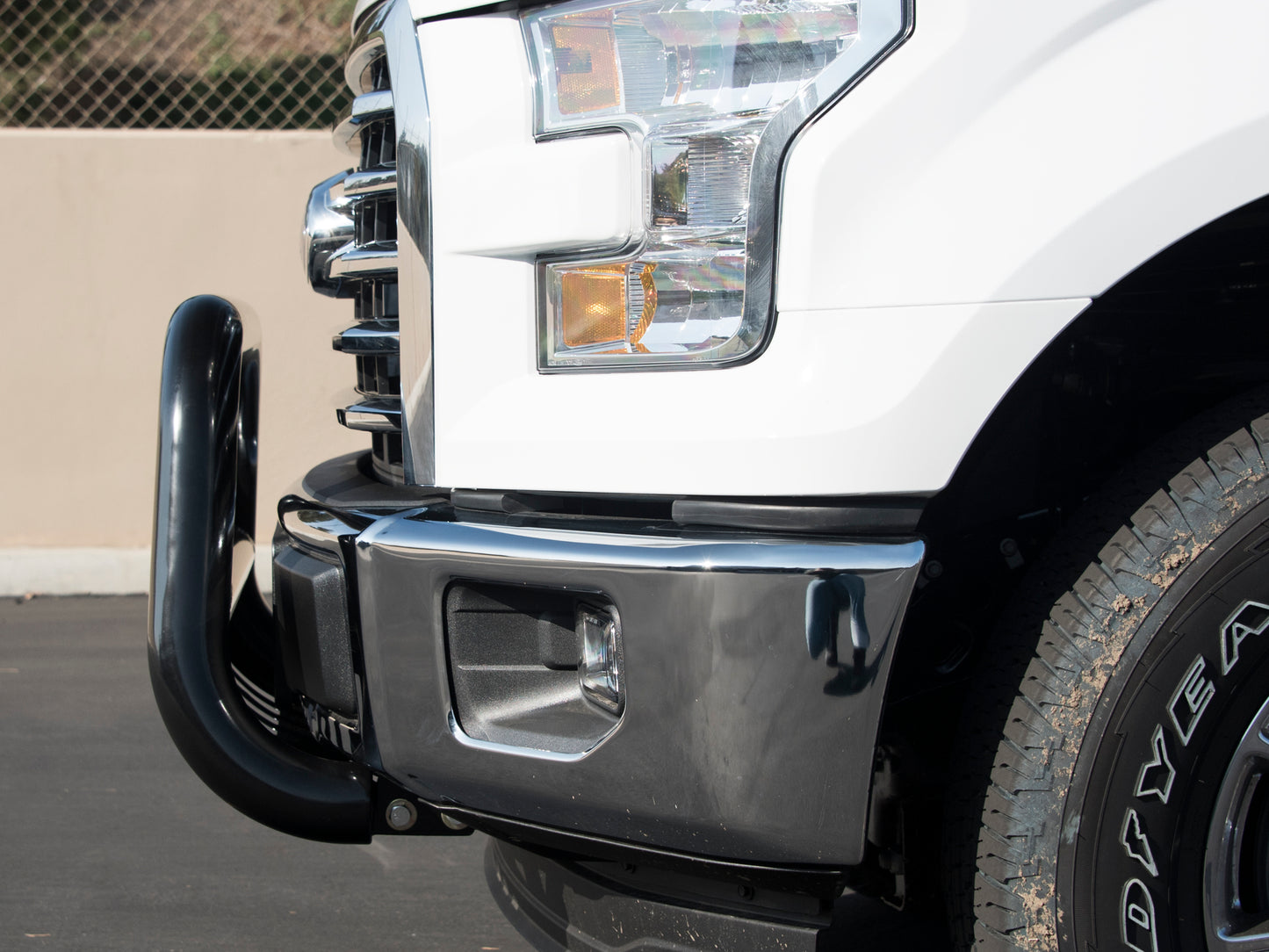 Armordillo 2007-2010 GMC Sierra 2500/3500 Classic Bull Bar - Black - Armordillo USA by I3 Enterprise Inc. 