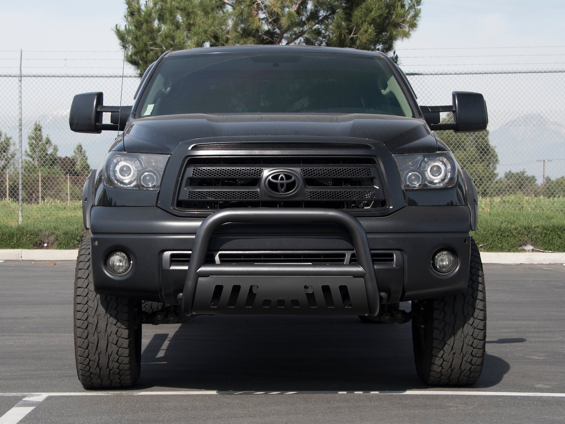 Armordillo 2014-2018 Chevy Silverado 1500 Classic Bull Bar - Matte Black - Armordillo USA by I3 Enterprise Inc. 