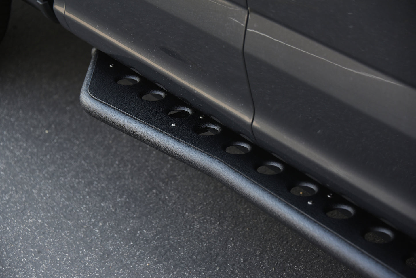 Armordillo 2007-2018 GMC Sierra 1500/2500/3500 Double Cab RS Series Running Board - Texture Black