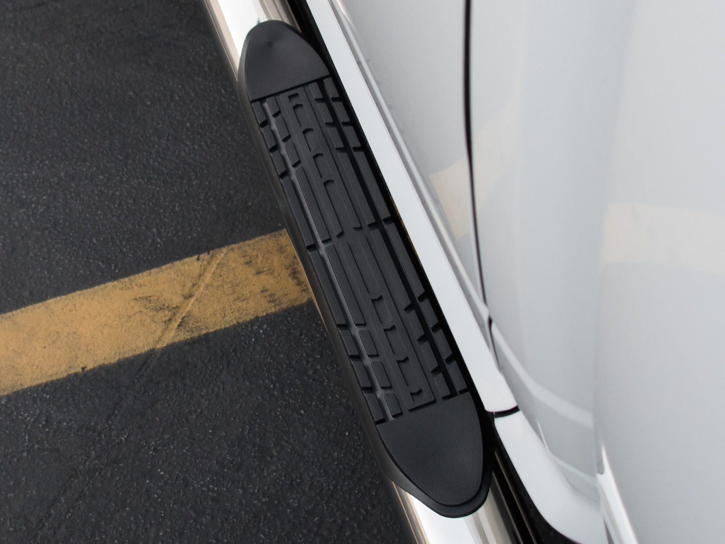 Armordillo 2007-2014 Lincoln MKX 4" Oval Step Bar -Polished - Armordillo USA by I3 Enterprise Inc. 